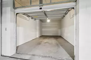 3445 Stratford Rd NE, Atlanta, GA 30326 - Photo 15