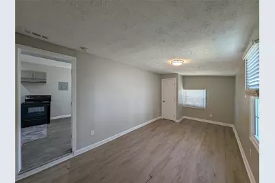 1672 Thornton Place SW, Atlanta, GA 30315 - Photo 11