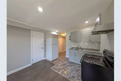 1672 Thornton Place SW, Atlanta, GA 30315 - Photo 9