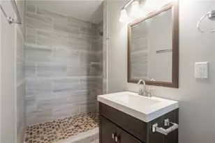 802 San Miguel Dr, Stone Mountain, GA 30083 - Photo 29