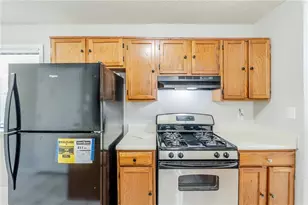 870 Chapman Cir, Stone Mountain, GA 30088 - Photo 13