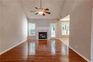 705 Oxford Crest Ct NW, Lawrenceville, GA 30043 - Photo 3