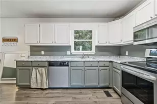 447 Wehunt Rd, Hoschton, GA 30548 - Photo 13