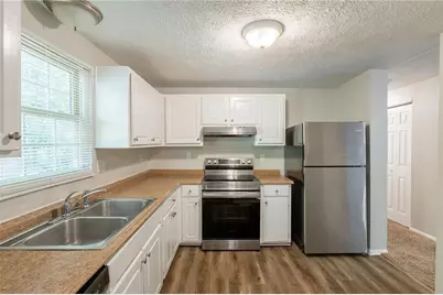 5372 Martins Crossing Road, Stone Mountain, GA 30088 - Photo 5