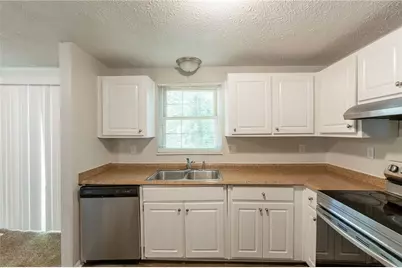 5372 Martins Crossing Road, Stone Mountain, GA 30088 - Photo 3