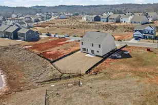 795 Crystal Lk Pkwy, Hoschton, GA 30548 - Photo 43