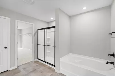 795 Crystal Lake Parkway, Hoschton, GA 30548 - Photo 35