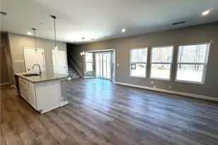 837 Crystal Lk Pkwy, Hoschton, GA 30548 - Photo 3