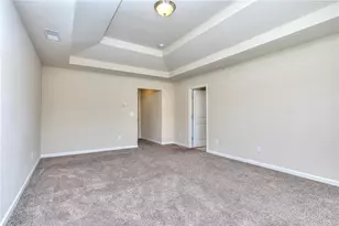 565 Dasheill Ln, Atlanta, GA 30349 - Photo 9