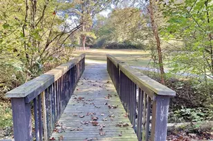 2692 Bogan Creek Dr, Buford, GA 30519 - Photo 47