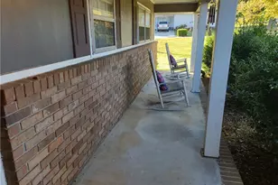 1 Westlyn Dr, Rome, GA 30165 - Photo 3