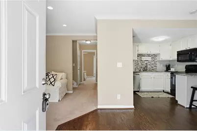 1052 Sasha Lane, Roswell, GA 30075 - Photo 3