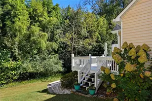 1052 Sasha Ln, Roswell, GA 30075 - Photo 25