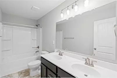 847 Crystal Lake Parkway, Hoschton, GA 30548 - Photo 25