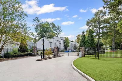 1039 Riverbend Club Drive SE, Atlanta, GA 30339 - Photo 33