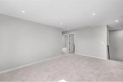 857 Crystal Lake Parkway, Hoschton, GA 30548 - Photo 27