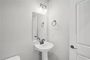 857 Crystal Lk Pkwy, Hoschton, GA 30548 - Photo 23