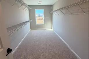 857 Crystal Lk Pkwy, Hoschton, GA 30548 - Photo 5