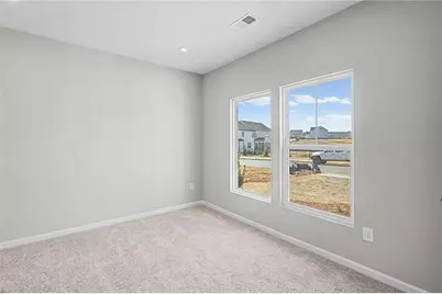 857 Crystal Lake Parkway, Hoschton, GA 30548 - Photo 9