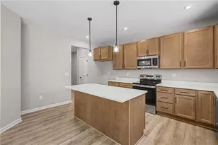 857 Crystal Lk Pkwy, Hoschton, GA 30548 - Photo 17