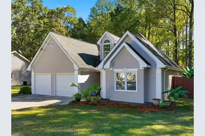 1210 Burning Bush Drive, Loganville, GA 30052 - Photo 3