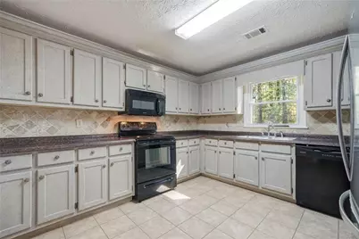 1210 Burning Bush Drive, Loganville, GA 30052 - Photo 13