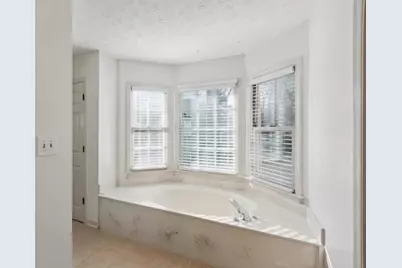 401 Defoors Landing NW, Atlanta, GA 30318 - Photo 17