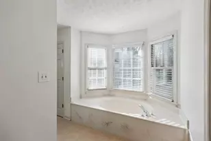 401 Defoors Landing NW, Atlanta, GA 30318 - Photo 17