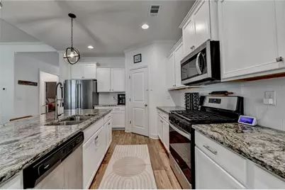 2129 Charmond Drive, Monroe, GA 30656 - Photo 9