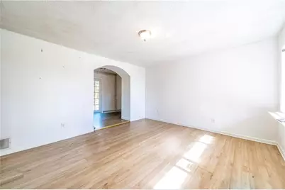 1197 Foster Place NW, Atlanta, GA 30318 - Photo 3