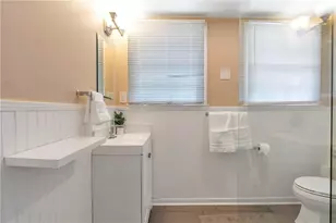 1766 Brewer Blvd, Atlanta, GA 30310 - Photo 13