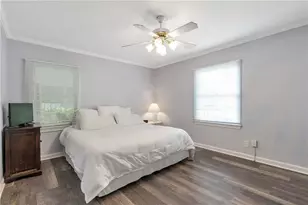 1766 Brewer Blvd, Atlanta, GA 30310 - Photo 9