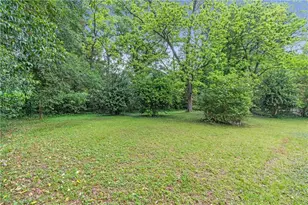 1766 Brewer Blvd, Atlanta, GA 30310 - Photo 17