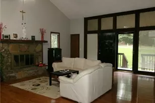 2735 Wendy Ln, Marietta, GA 30062 - Photo 9