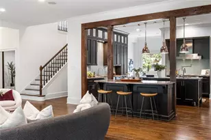 1097 Bonview Ln NE, Atlanta, GA 30324 - Photo 11