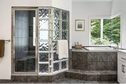 1097 Bonview Lane NE, Atlanta, GA 30324 - Photo 35