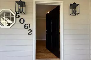 5062 Bridgeport Ln, Peachtree Corners, GA 30092 - Photo 5