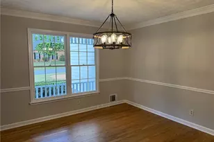 5062 Bridgeport Ln, Peachtree Corners, GA 30092 - Photo 7