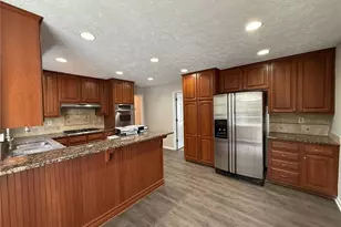 5062 Bridgeport Ln, Peachtree Corners, GA 30092 - Photo 9