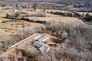 386 Oak Grove Rd, Summerville, GA 30747 - Photo 3