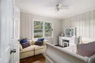 3367 Misty Valley Rd, Decatur, GA 30032 - Photo 7