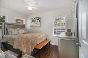 3367 Misty Valley Rd, Decatur, GA 30032 - Photo 9