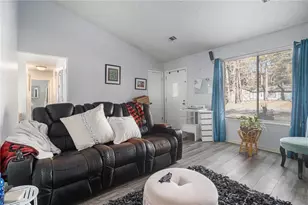 190 Kipling Way, Riverdale, GA 30274 - Photo 5