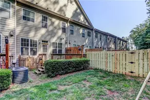 1754 Oak Brook Ln NW, Kennesaw, GA 30152 - Photo 35