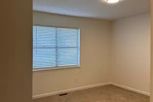 1272 Lakeview Dr NW, Conyers, GA 30012 - Photo 19