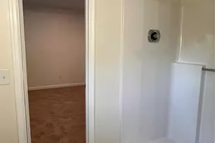 1272 Lakeview Dr NW, Conyers, GA 30012 - Photo 25