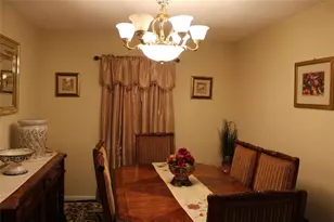 2285 Cherokee Valley Cir, Lithonia, GA 30058 - Photo 11