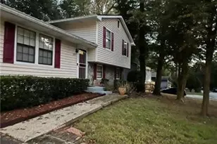 2285 Cherokee Valley Cir, Lithonia, GA 30058 - Photo 3