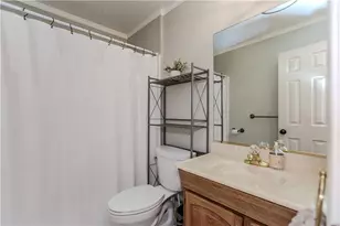 5352 Waterford Dr, Dunwoody, GA 30338 - Photo 13