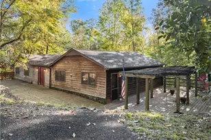 773 Shorewood Cir, Toccoa, GA 30577 - Photo 1